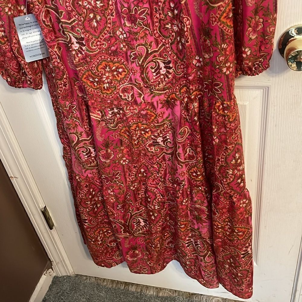 Julia Jordan. Pasiley Dress. Size 4 NWT - Picture 7 of 9